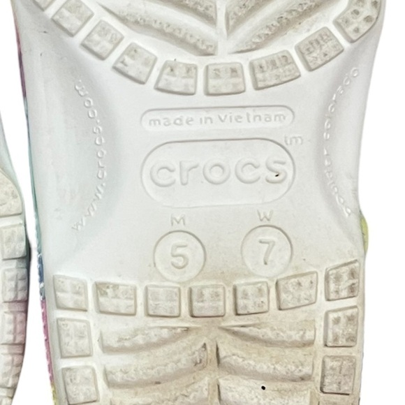 Crocs Unisex Clogs Shoes Yellow Blue Tie Dye Slip On Slingback Cut Out M5/W7 - Picture 5 of 7